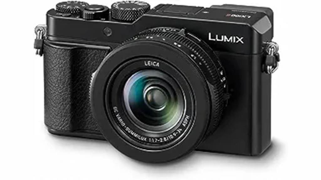 compact camera with 4k